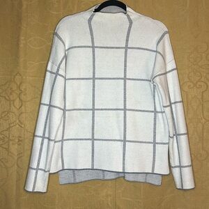 Max Studio Women's White‎ Plaid Mock-Neck Sweater Size Large